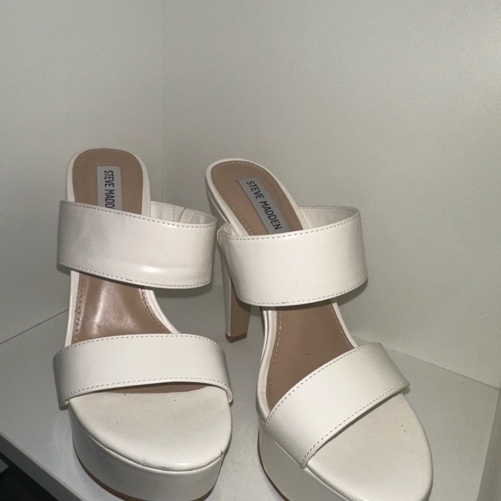 Steve Madden White Women's Heels